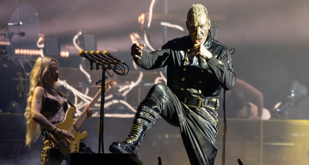 کنسرت Till Lindemann