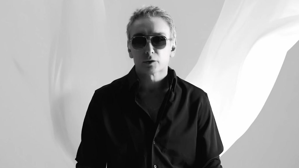 کنسرت شادمهر عقیلی